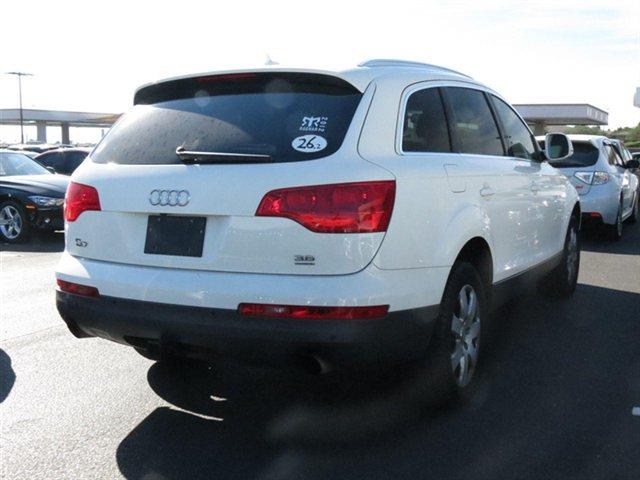 Audi Q7 2007 photo 2