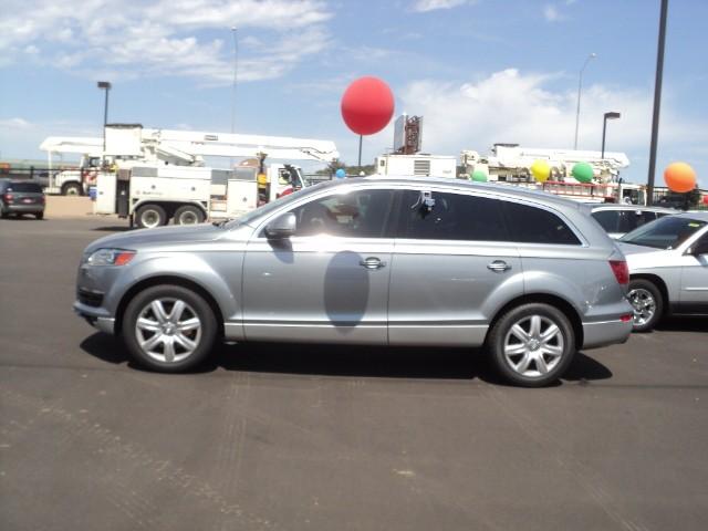 Audi Q7 Premium Sport Utility