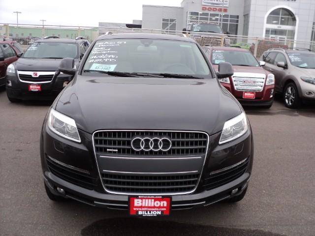 Audi Q7 2008 photo 1