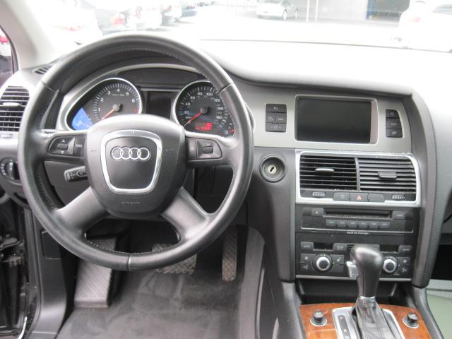 Audi Q7 2008 photo 4