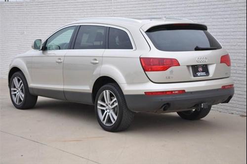 Audi Q7 2008 photo 1