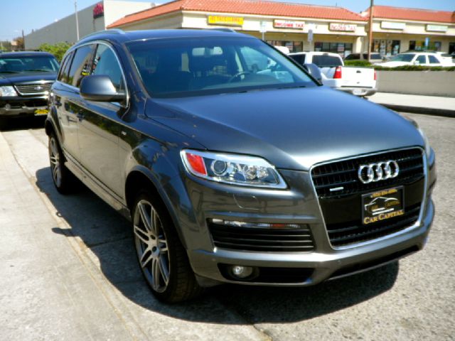 Audi Q7 2008 photo 2