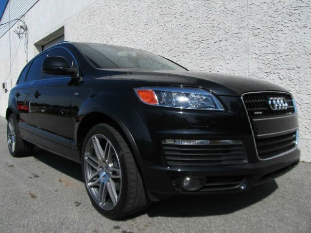 Audi Q7 2009 photo 4