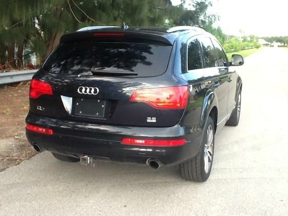 Audi Q7 2009 photo 1