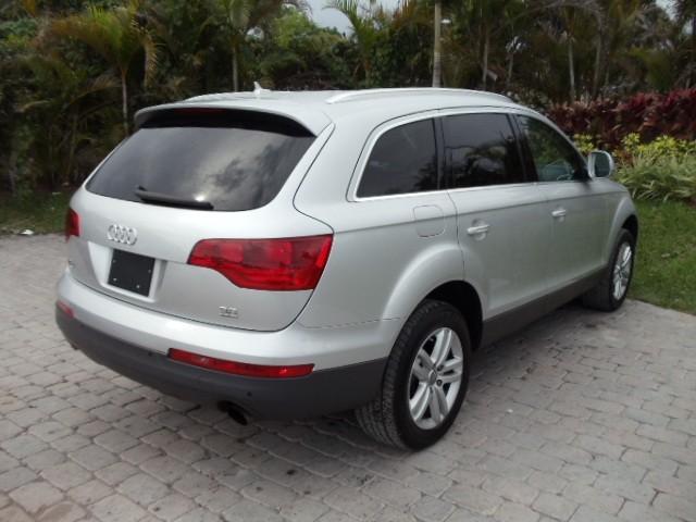 Audi Q7 2009 photo 3