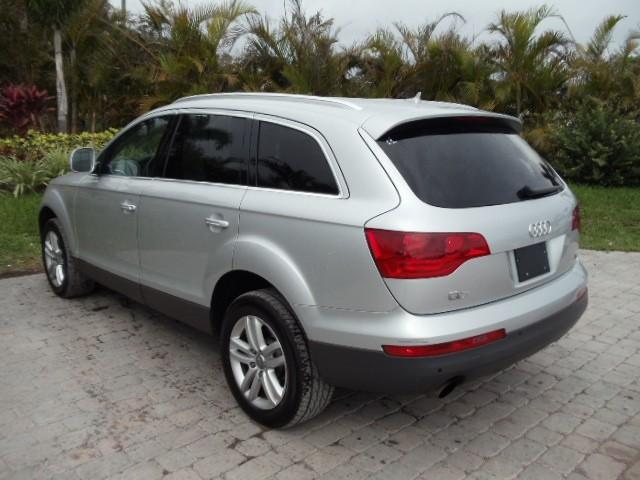 Audi Q7 2009 photo 5