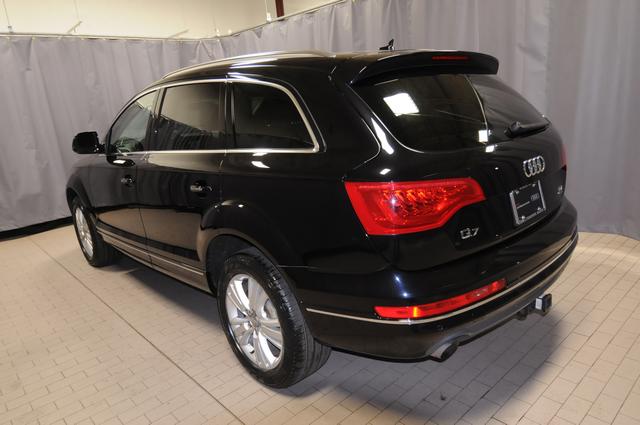 Audi Q7 2011 photo 1