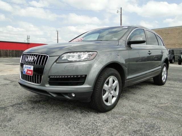 Audi Q7 2011 photo 1