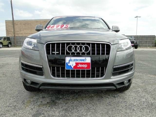 Audi Q7 2011 photo 18