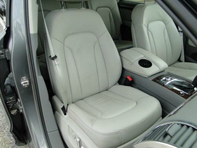 Audi Q7 2011 photo 29