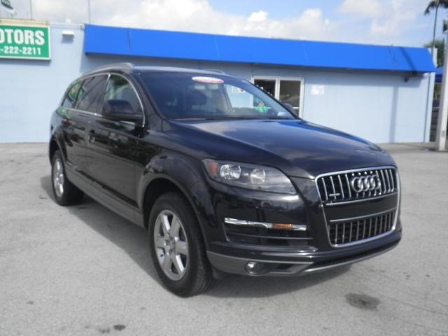 Audi Q7 2011 photo 3