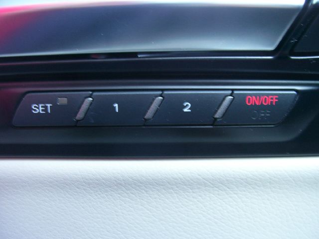 Audi Q7 2011 photo 5