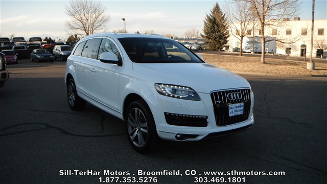 Audi Q7 2011 photo 5