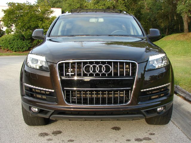 Audi Q7 2011 photo 107