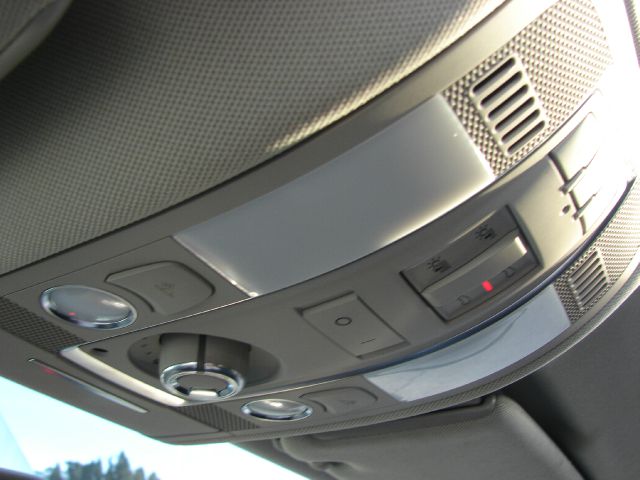 Audi Q7 2011 photo 50