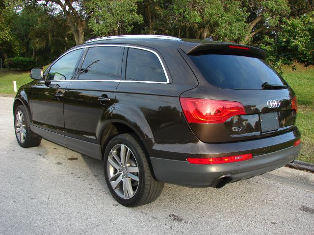 Audi Q7 2011 photo 94