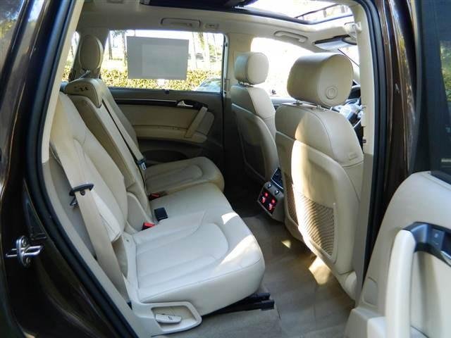 Audi Q7 2011 photo 1