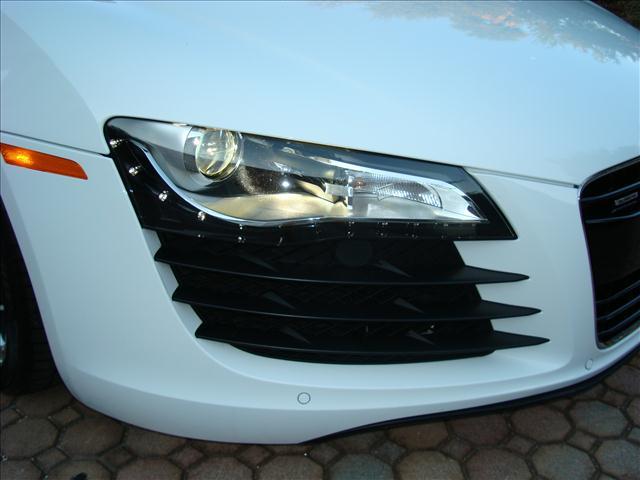 Audi R8 2009 photo 1
