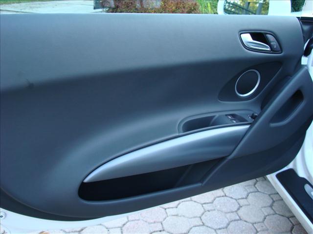 Audi R8 2009 photo 19