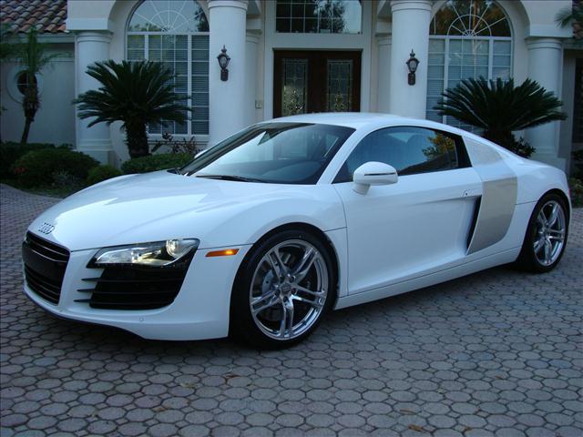 Audi R8 2009 photo 51