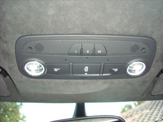 Audi R8 2009 photo 52