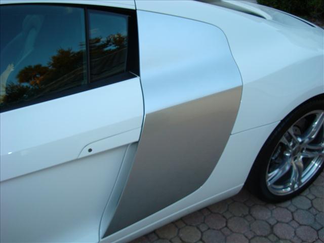 Audi R8 2009 photo 7