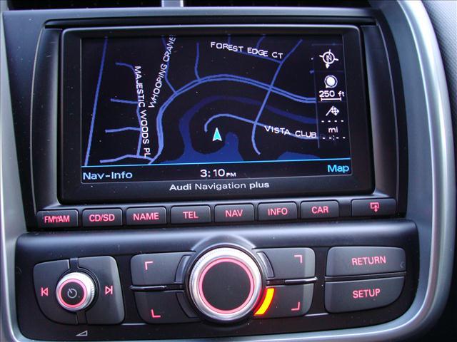 Audi R8 2009 photo 8