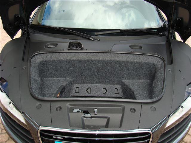 Audi R8 2009 photo 56