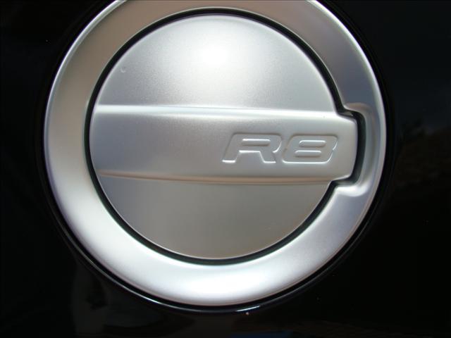 Audi R8 2009 photo 57
