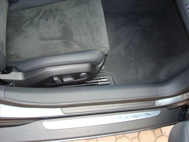 Audi R8 2009 photo 7