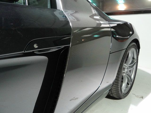 Audi R8 2012 photo 19