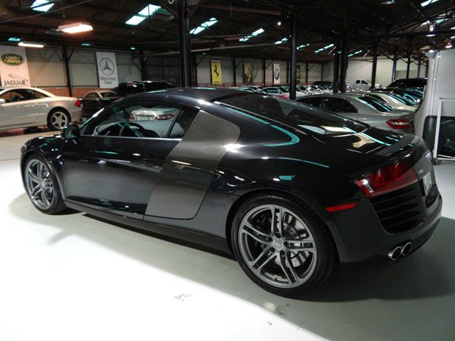 Audi R8 2012 photo 27