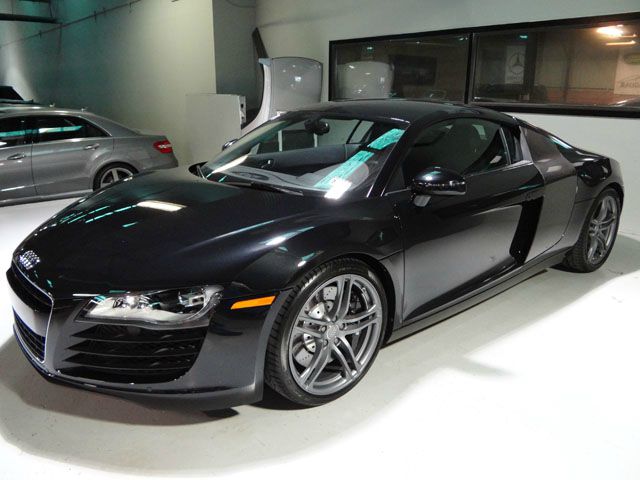 Audi R8 2012 photo 28