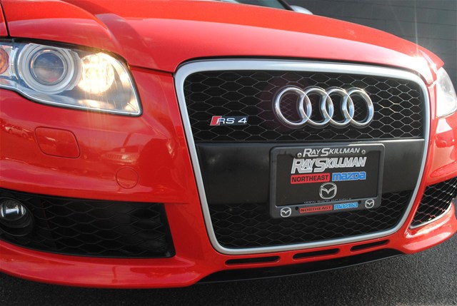 Audi RS4 2007 photo 2