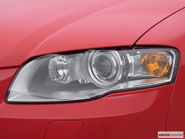 Audi RS4 2007 photo 5