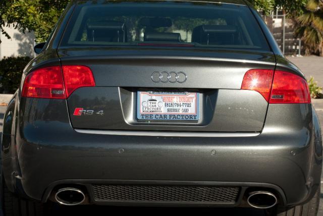 Audi RS4 2008 photo 4