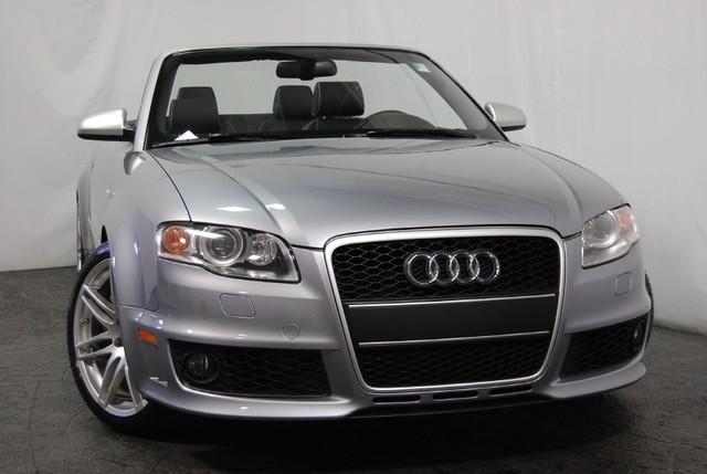 Audi RS4 2008 photo 2