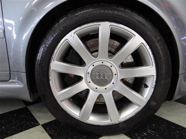 Audi RS6 2003 photo 12