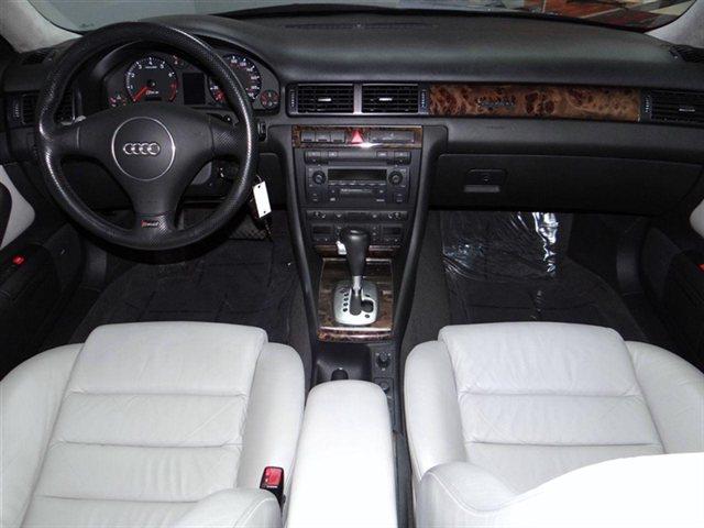 Audi RS6 2003 photo 24