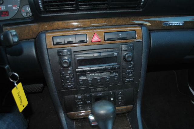 Audi S4 2000 photo 3