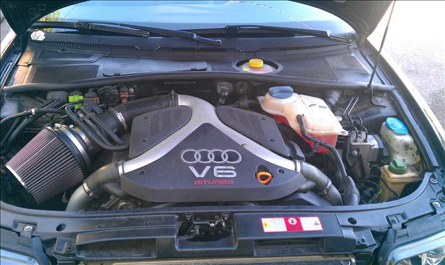 Audi S4 2000 photo 2
