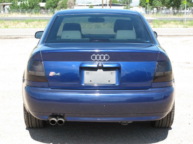 Audi S4 2001 photo 1
