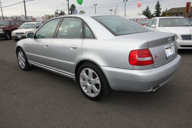 Audi S4 Base LS SS LT Z71 Work Tr Sedan