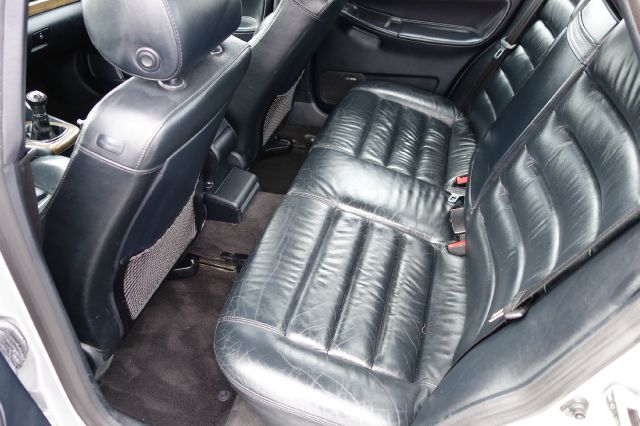 Audi S4 2001 photo 2