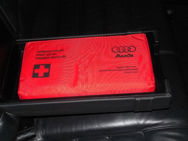 Audi S4 2002 photo 1