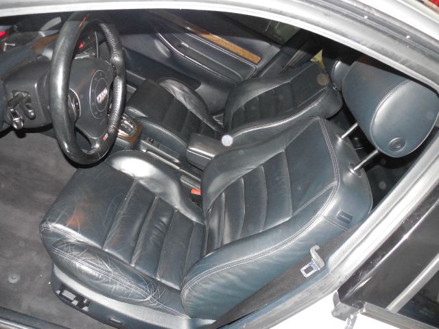 Audi S4 2002 photo 27