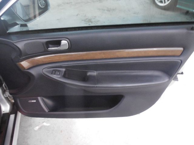 Audi S4 2002 photo 9