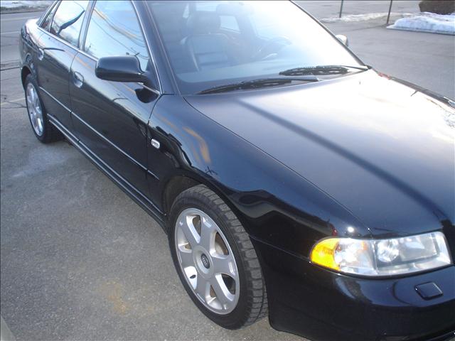 Audi S4 2002 photo 1