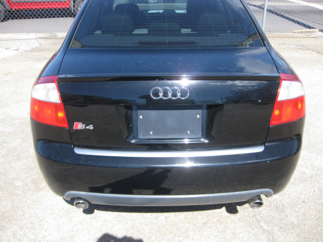 Audi S4 2004 photo 1