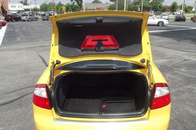 Audi S4 2004 photo 13